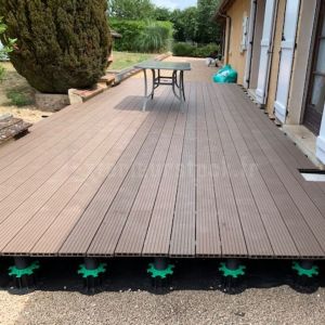 Terrasse sur plots